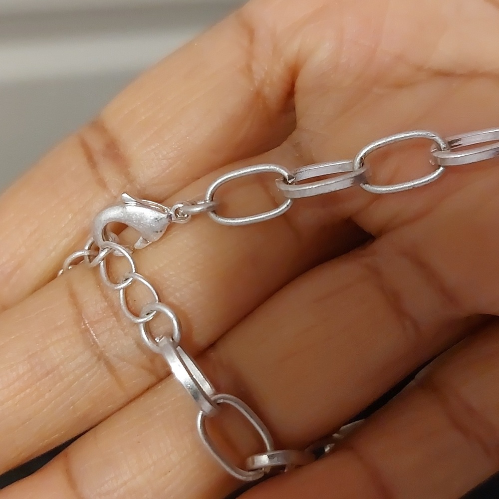 Silver Tone Linked Hoops Bib Necklace Statement Piece - Picture 5 of 6